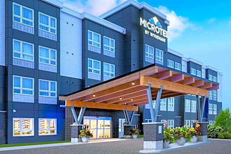Microtel Inn & Suites by Wyndham Kanata Ottawa West