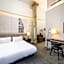 The Richardson Hotel