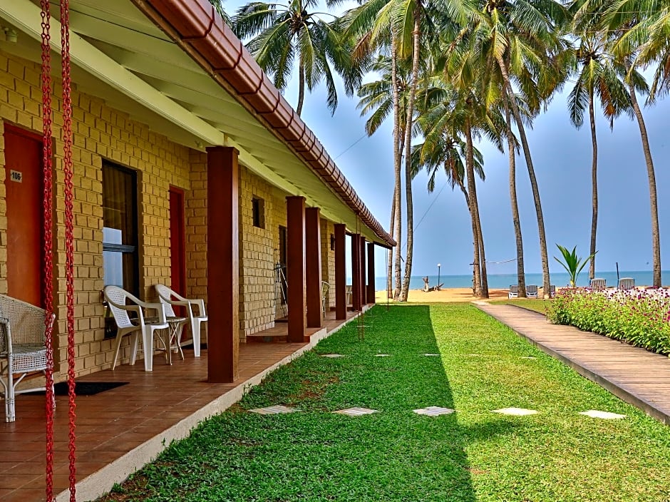 Amagi Beach - Secluded Slice of Paradise