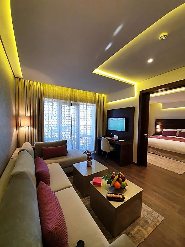 Nour Plazza Hotel