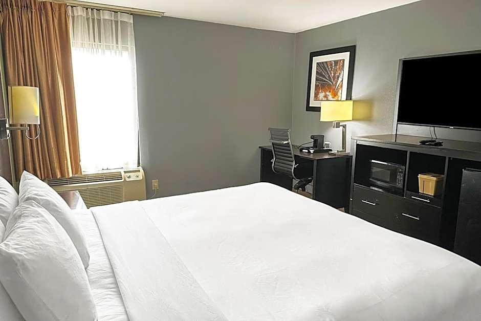 OYO Hotel Rome West GA
