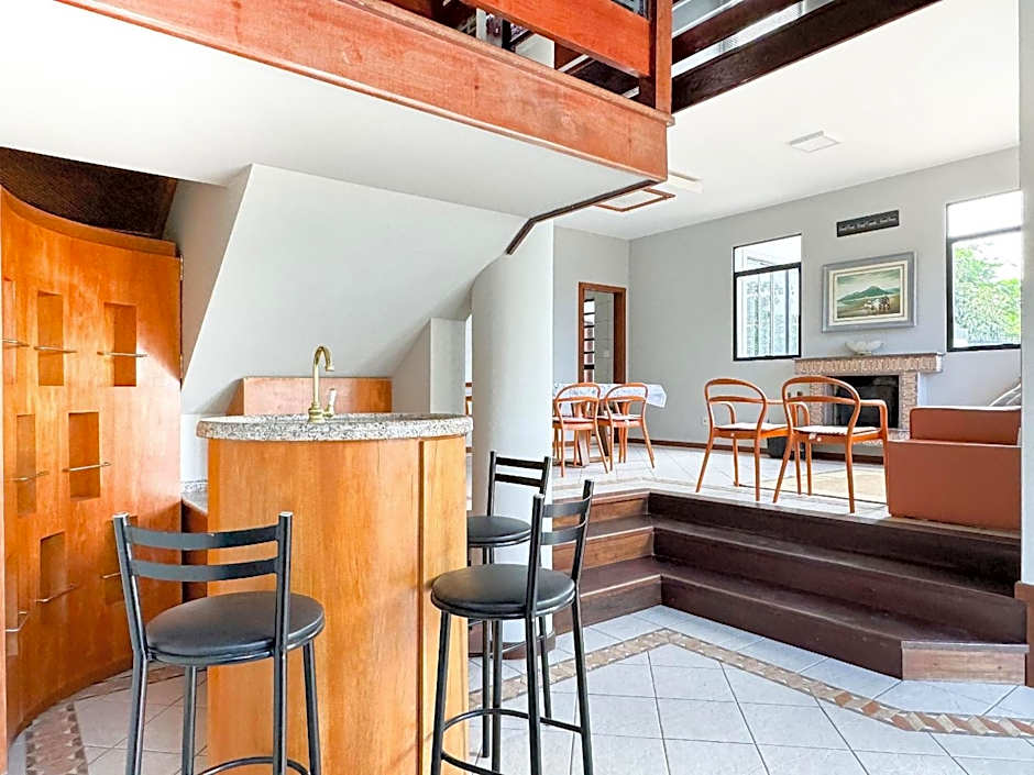 Casa de Frente pro Mar com Piscina - PLH004