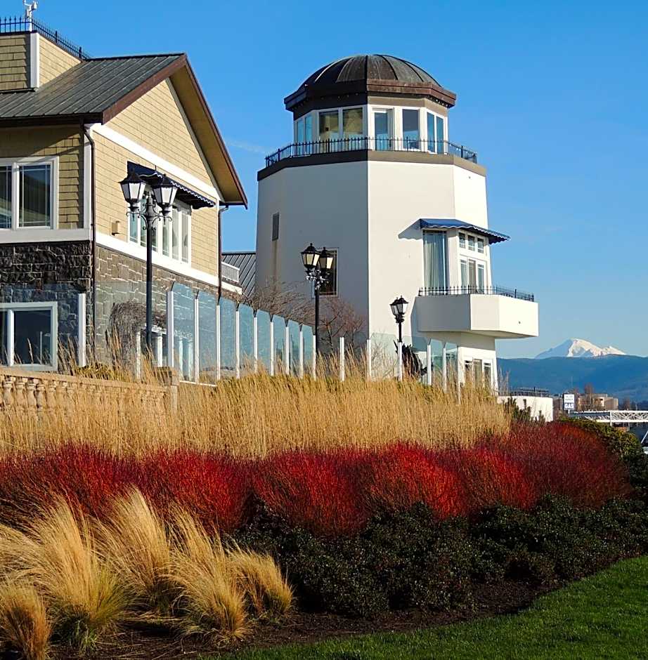 Hotel Bellwether on Bellingham Bay
