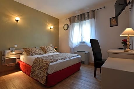 Family Room Capacity 4