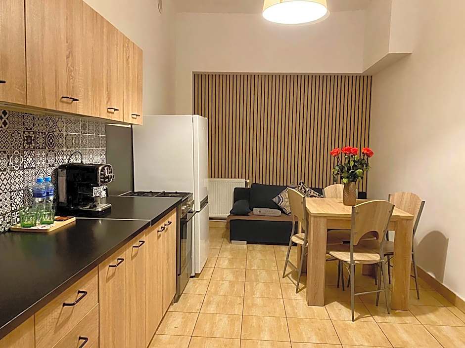 Topolove Rooms & Apartments