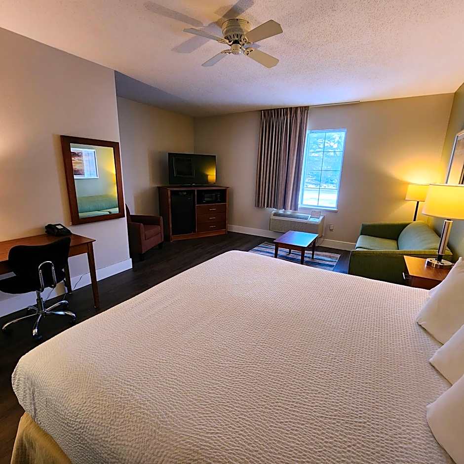 Baymont by Wyndham Mackinaw City