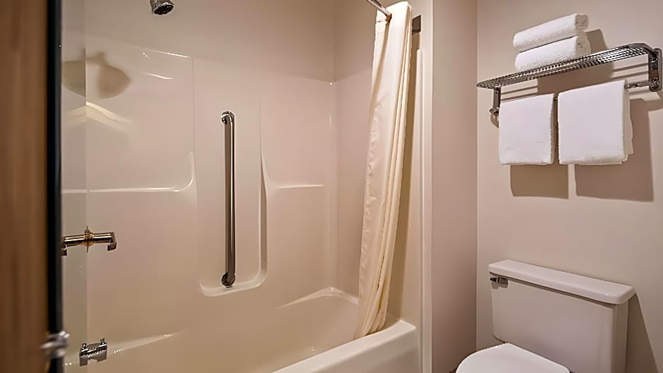 Best Western Spooner Riverplace