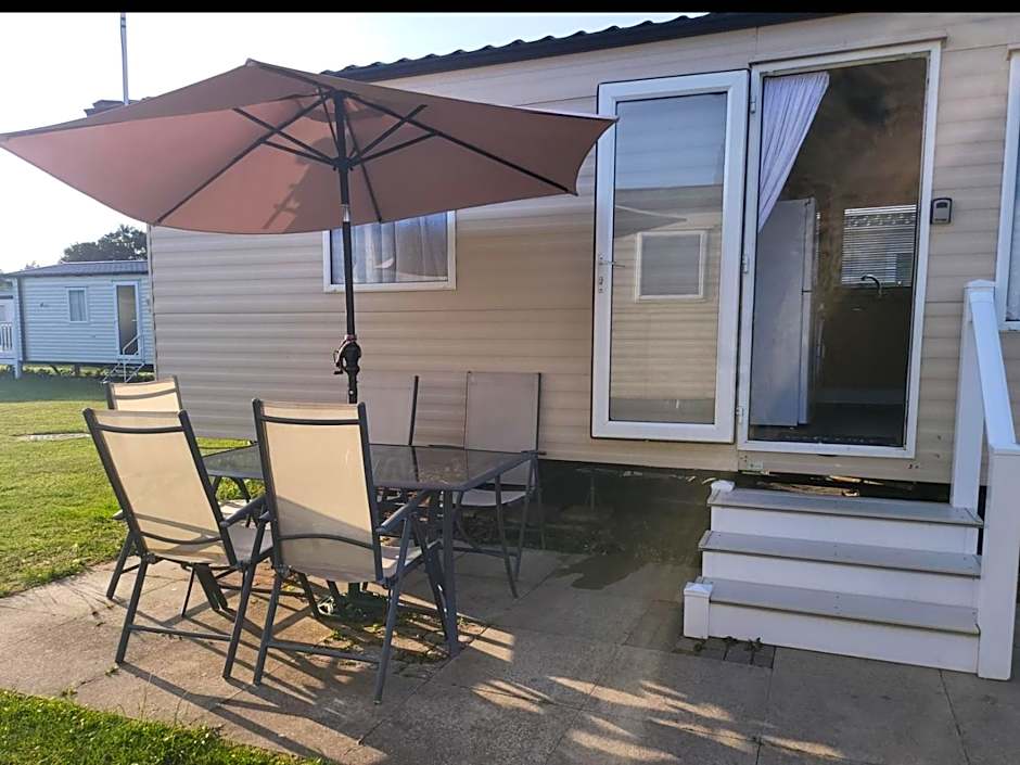 Vacation Escape - Valley Farm -Clacton-on-sea - Holiday Park