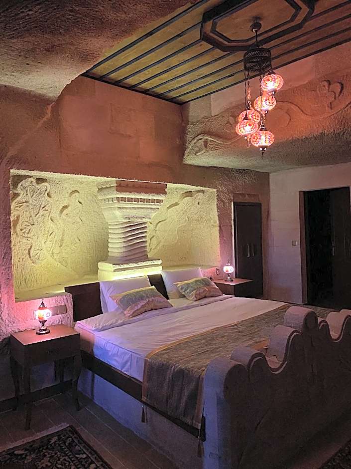 Mesken Cave Suites