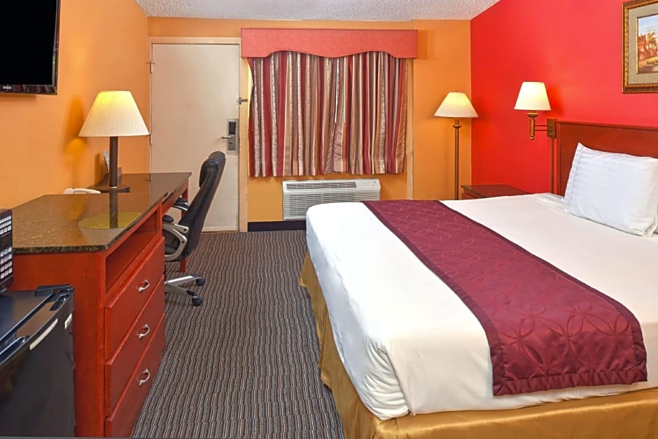 Americas Best Value Inn Smithtown/Long Island
