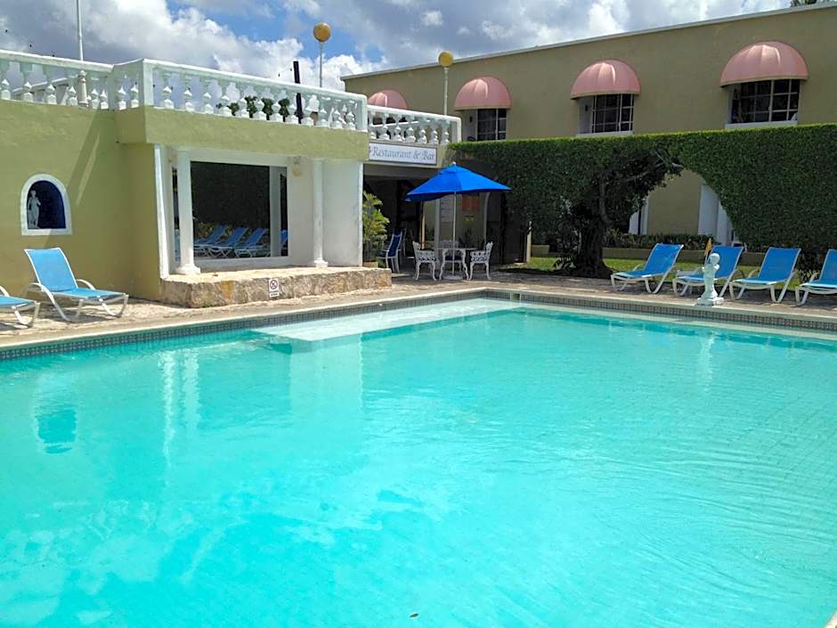 Villablanca Garden Beach Hotel