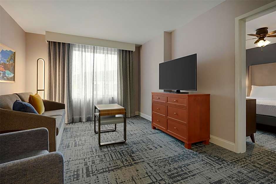 Homewood Suites by Hilton Burlington