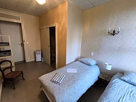 Double Room with Shared Bathroom