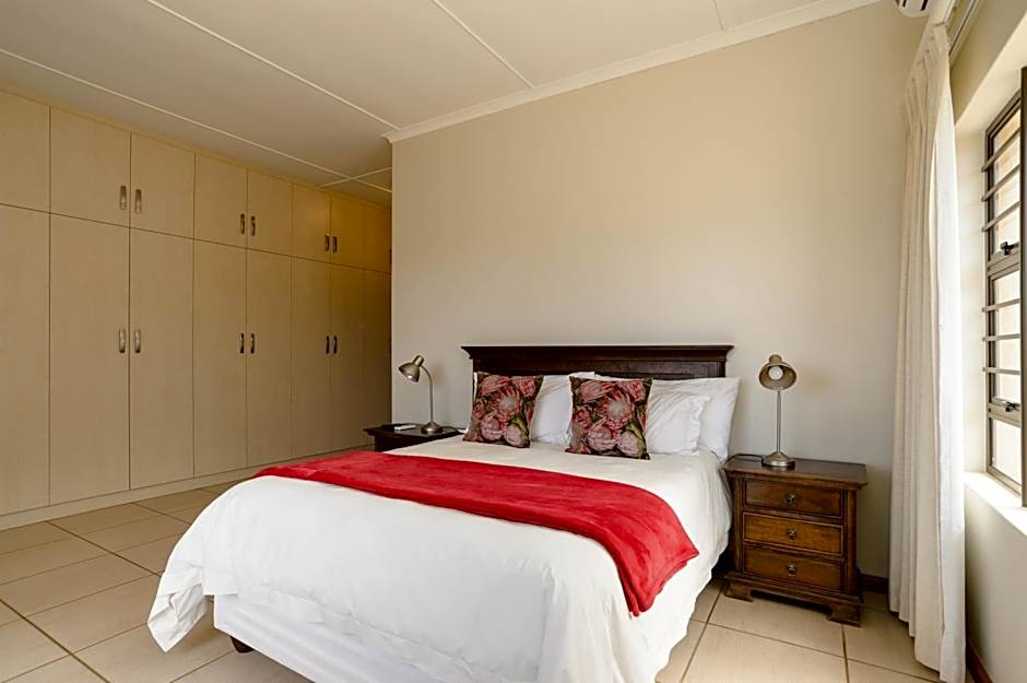 Vredehoek Guest Farm