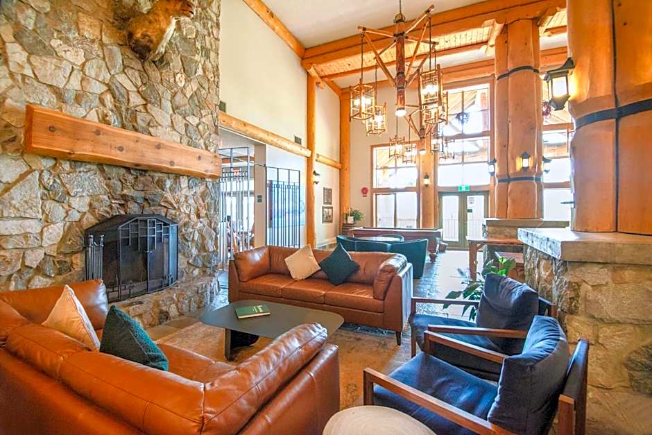 Coast Hillcrest Hotel