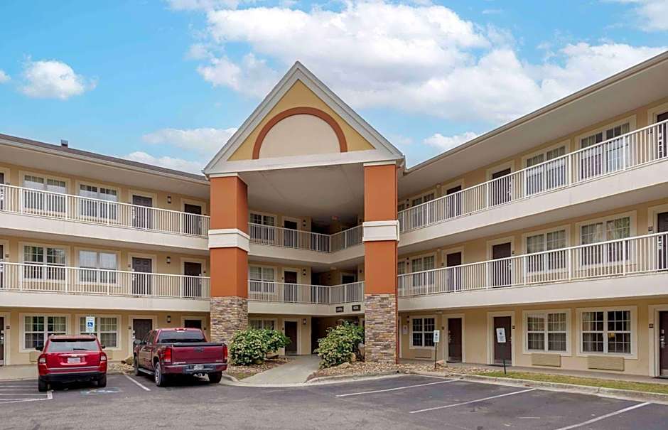 Extended Stay America Select Suites - Fayetteville - Owen Dr.