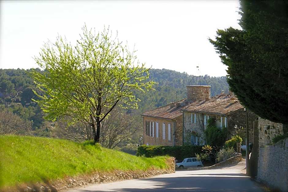 Le Crillon