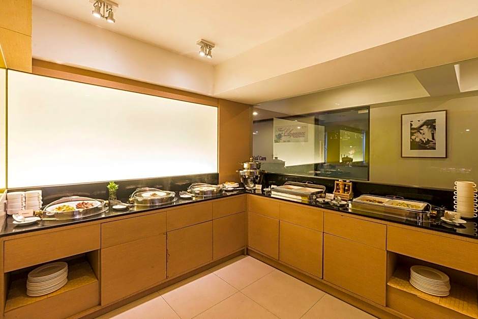 Alt Hotel Nana by UHG