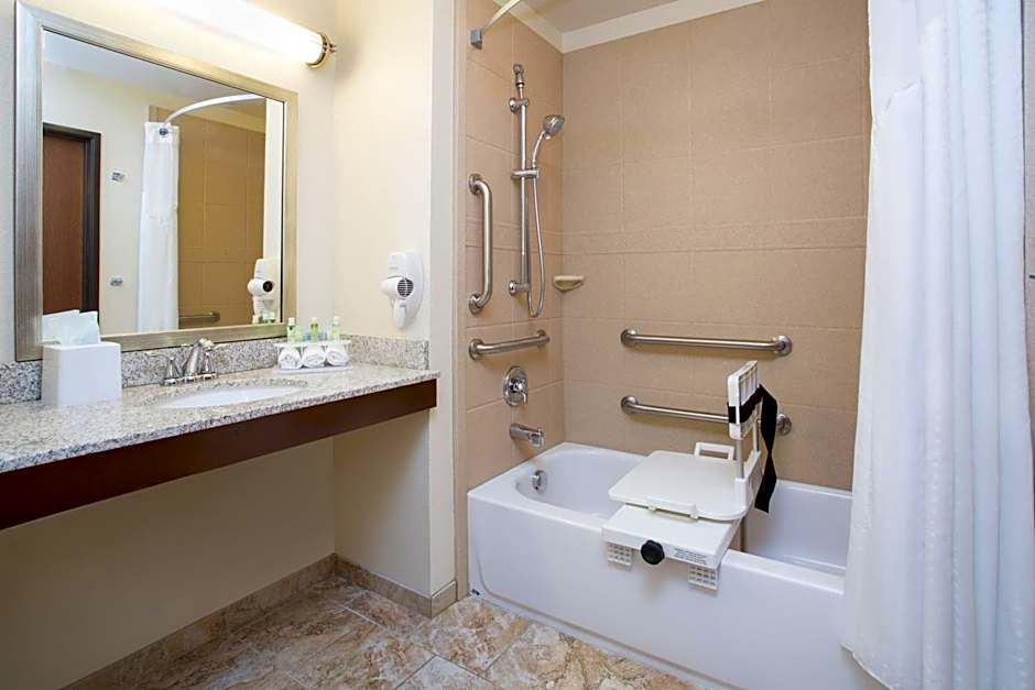 Holiday Inn Express Hotel & Suites Glendive By IHG