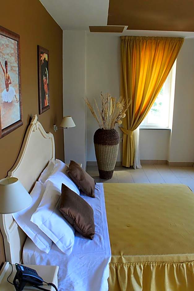 Photo 1 of 20 of Junior Suite, Balcony