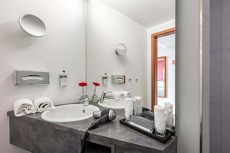 Hotel Wolfsburg Centrum Affiliated by Melia