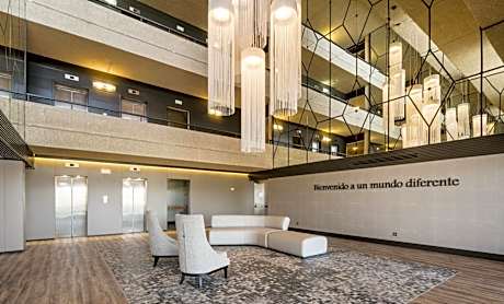 Hotel Ilunion Las Lomas