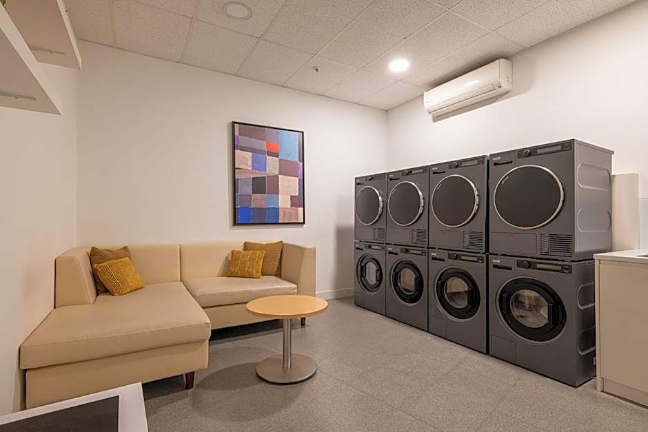 Naitly Barcelona Poblenou