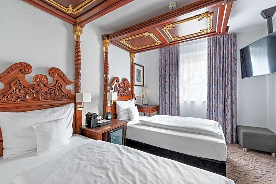 King's Hotel Center Superior