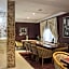 His Majestys Hotel