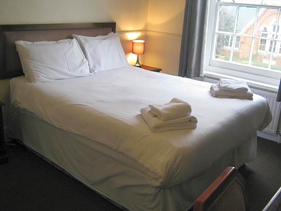 Rose and Crown Hotel