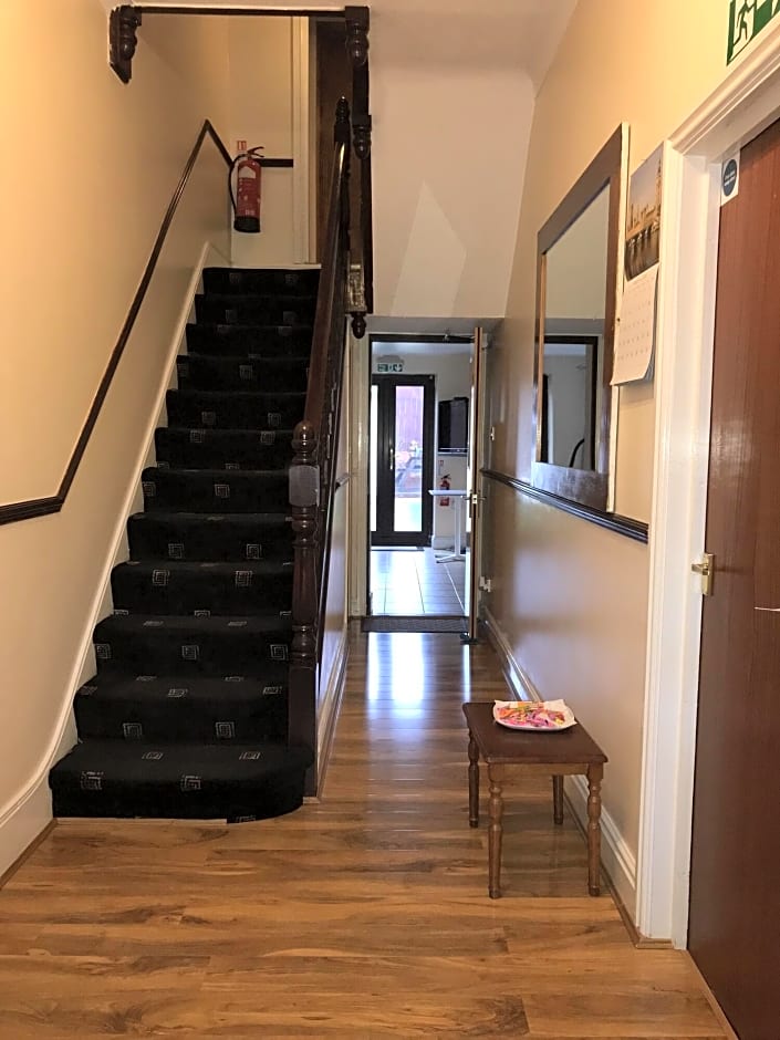 Aberdeen Guest House