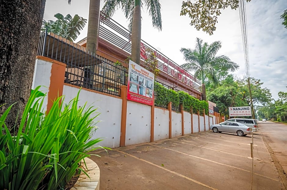 Nanjing Restaurant & Motel