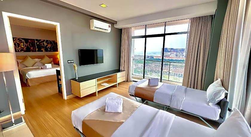 The Straits Hotel & Suites