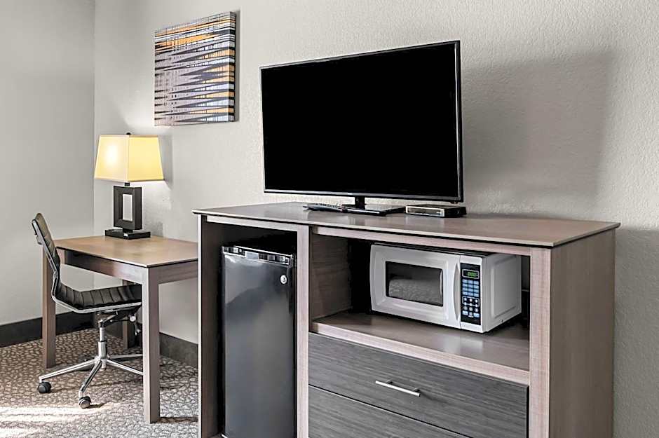 Best Western Sherwood Inn & Suites