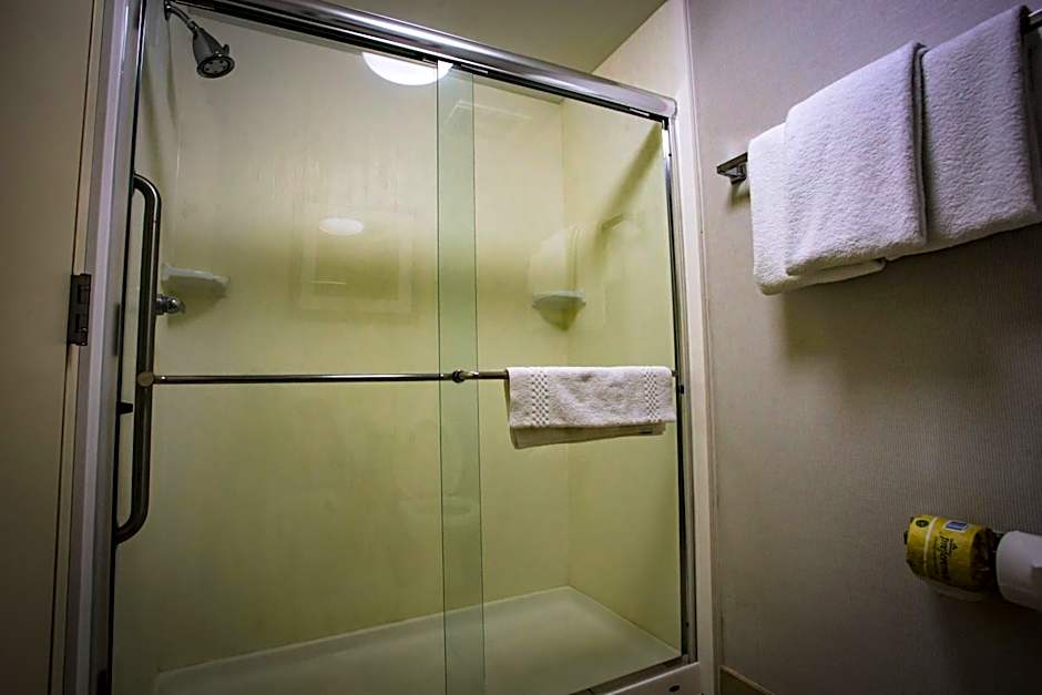 Courtyard by Marriott Memphis East/Bill Morris Parkway