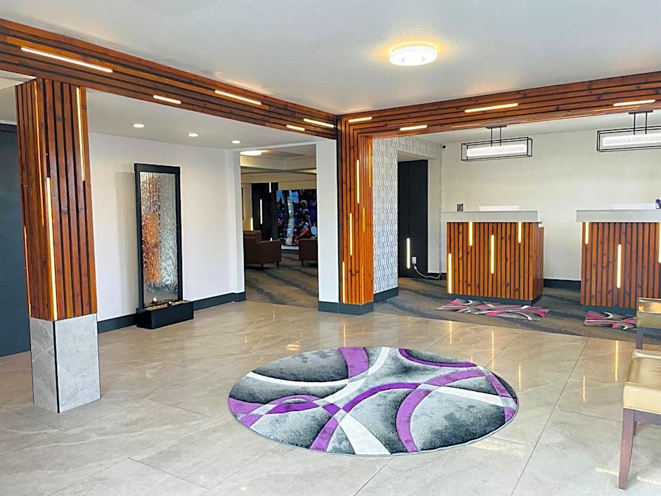 Coast Courtenay Hotel