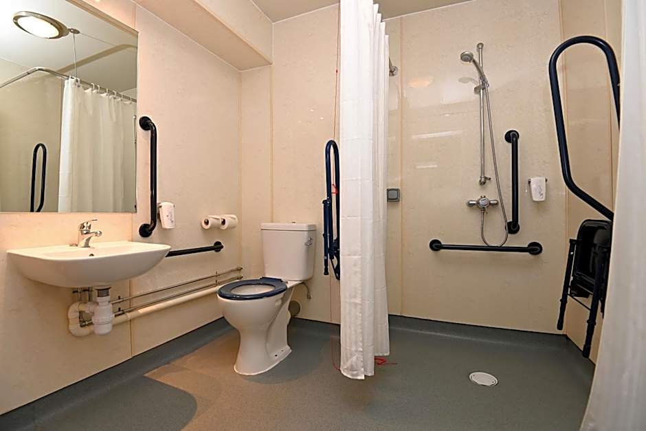 Pine Marten, Dunbar by Marston's Inns