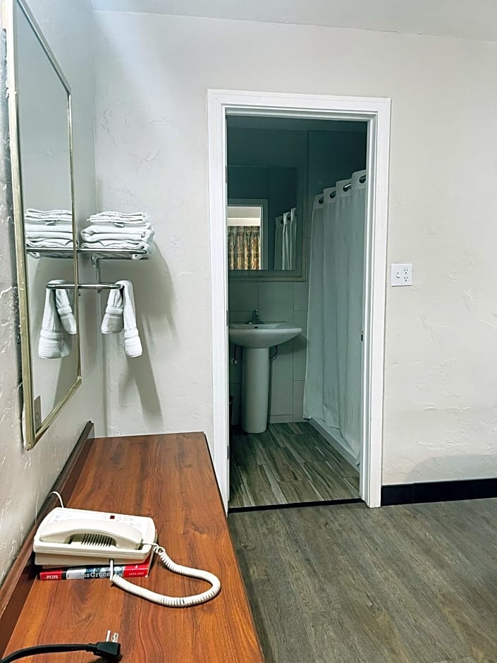 Century 21 Motel