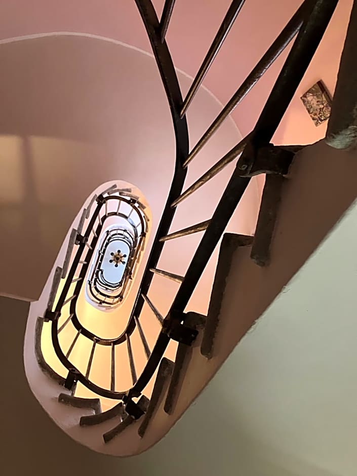 Hotel Saini with Air conditioning