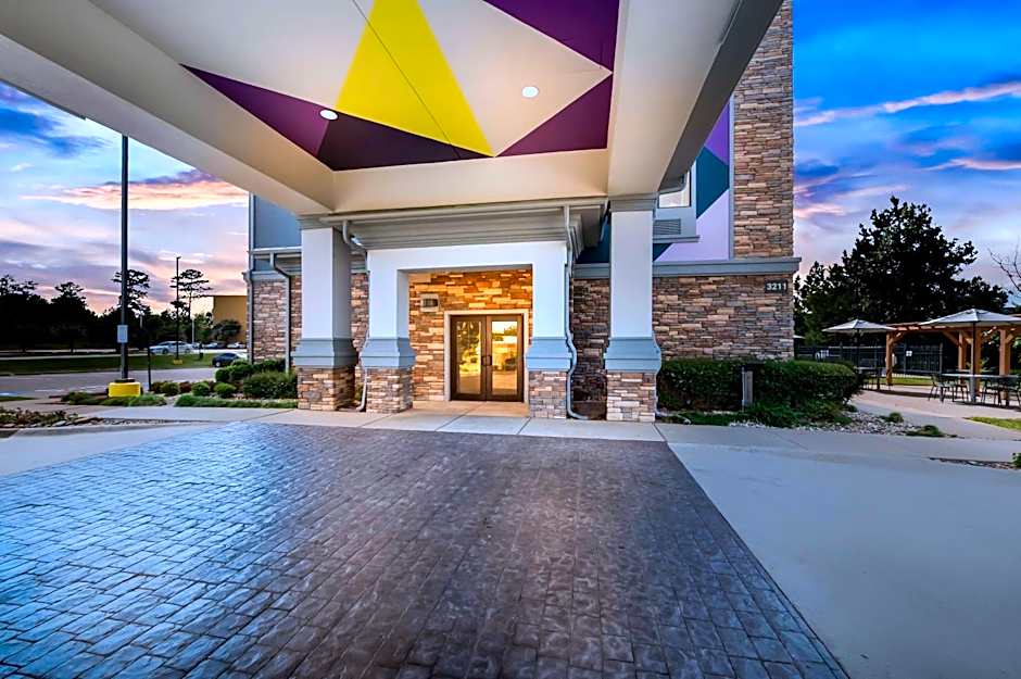 Spark By Hilton Longview