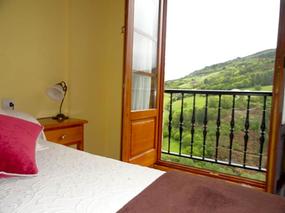 Hotel Restaurante Casa Petronila