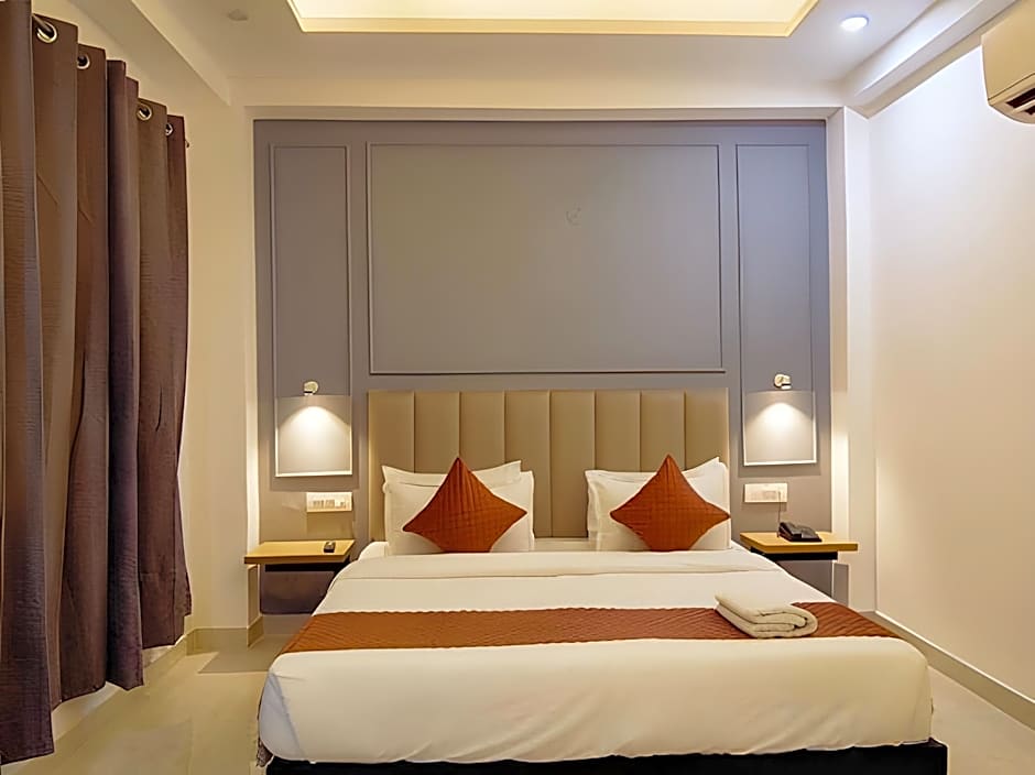 Hotel Mavens House