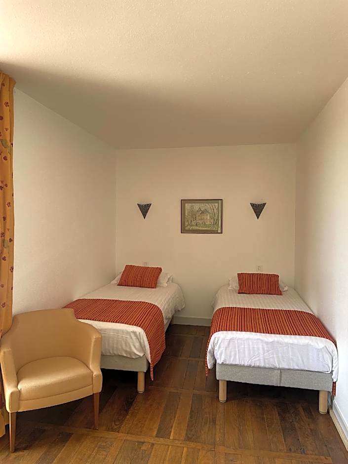 Suite — 4 fotoğraftan 1. fotoğraf