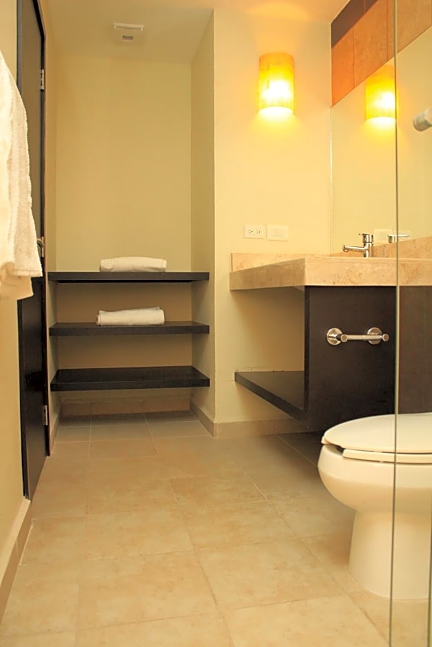 Angelo's Hotel