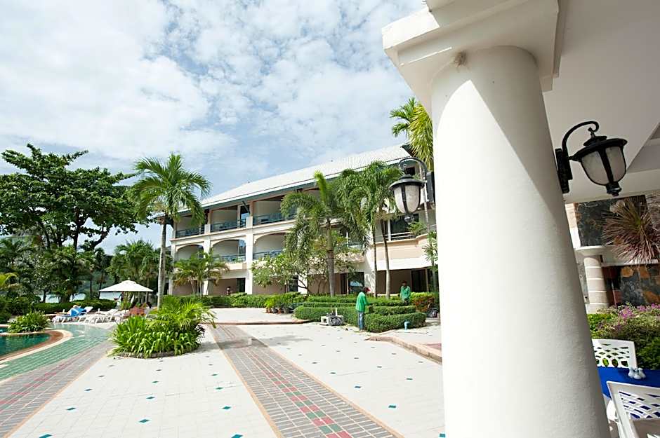 Phi Phi Island Cabana Hotel
