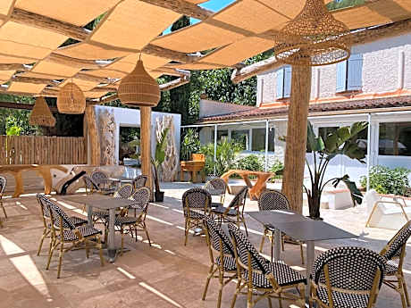 AUBERGE DES PINS