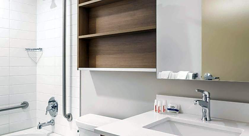 Microtel Inn & Suites Casselman