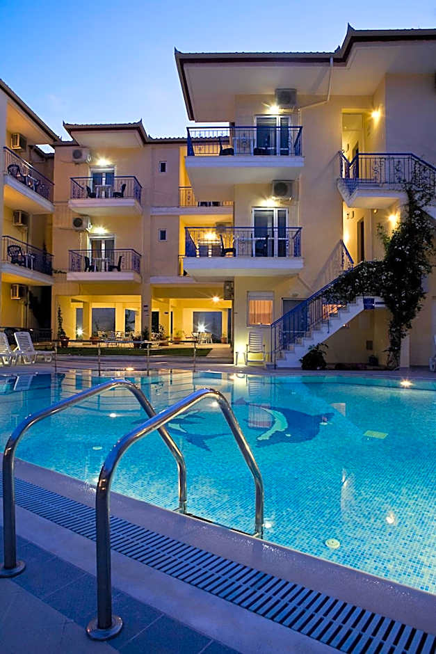 Stratos Hotel