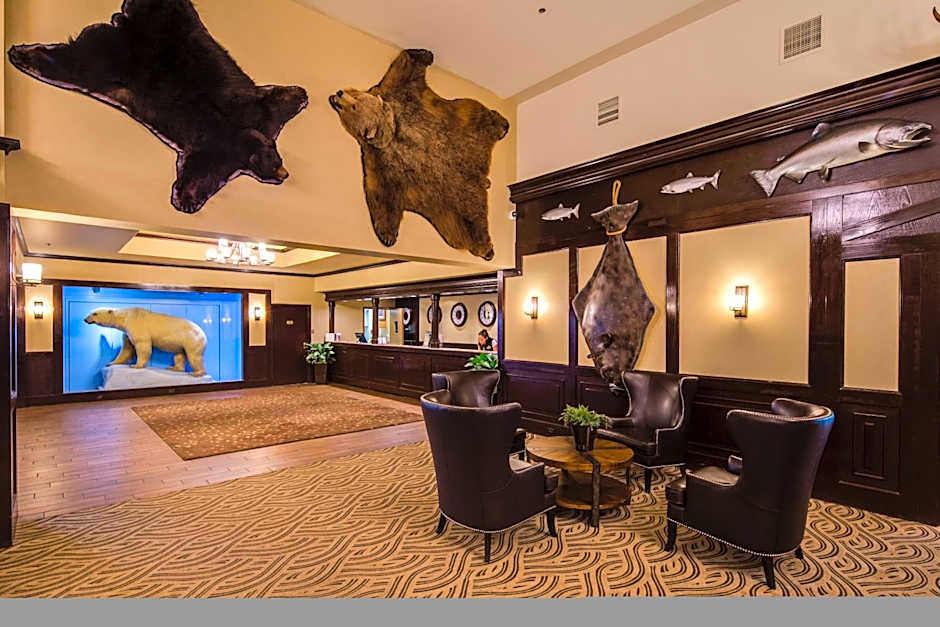 The Lakefront Anchorage - A Millennium Hotel