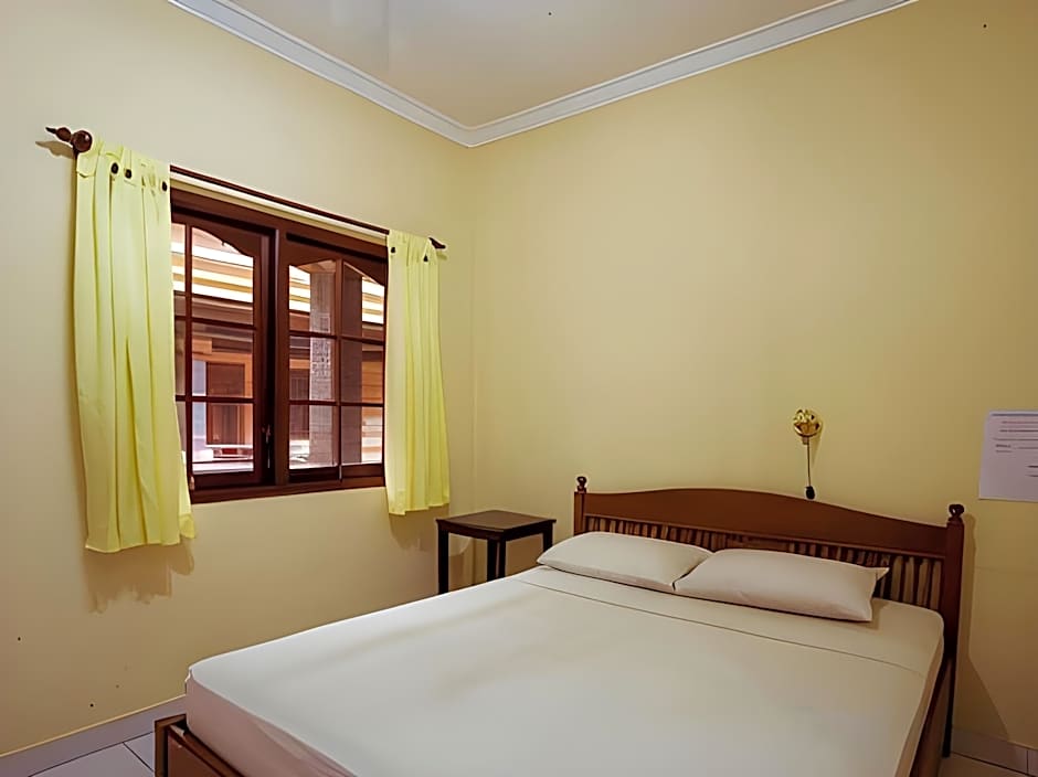 Segara Sadhu Inn Kuta